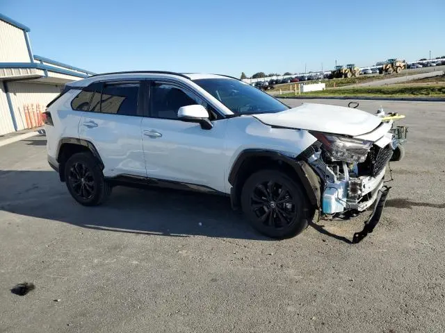 2024 TOYOTA RAV4 SE  