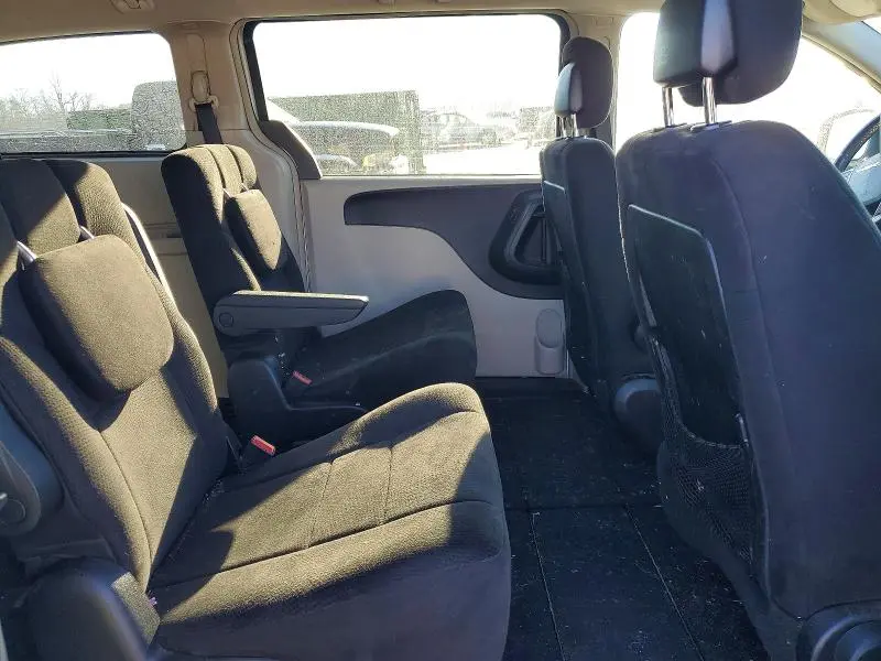 2011 CHRYSLER TOWN & COUNTRY TOURING  