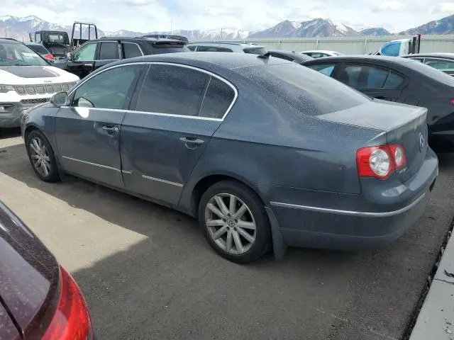 2010 VOLKSWAGEN PASSAT KOMFORT  