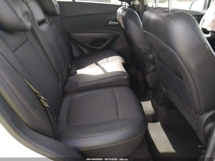2019 CHEVROLET TRAX LT