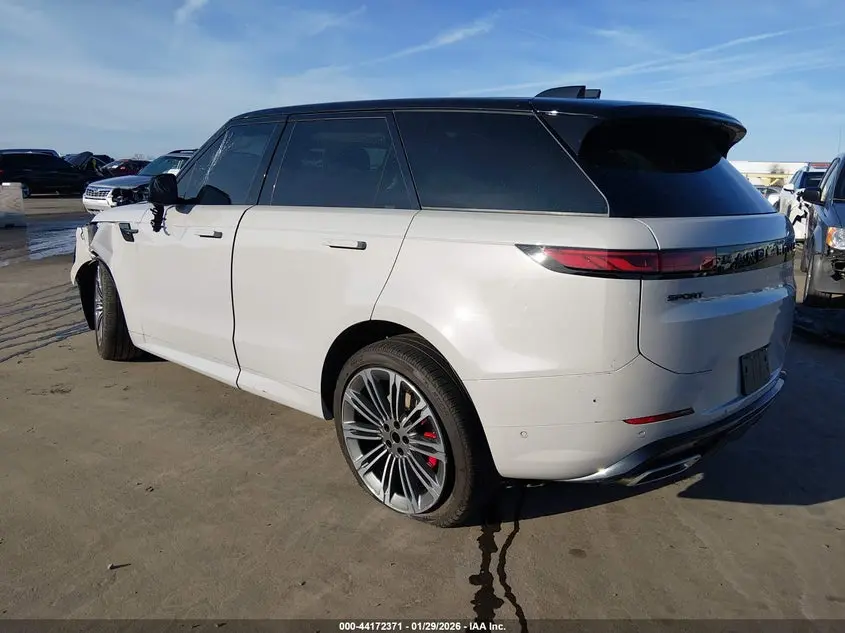 2025 LAND ROVER RANGE ROVER SPORT P400 DYNAMIC SE