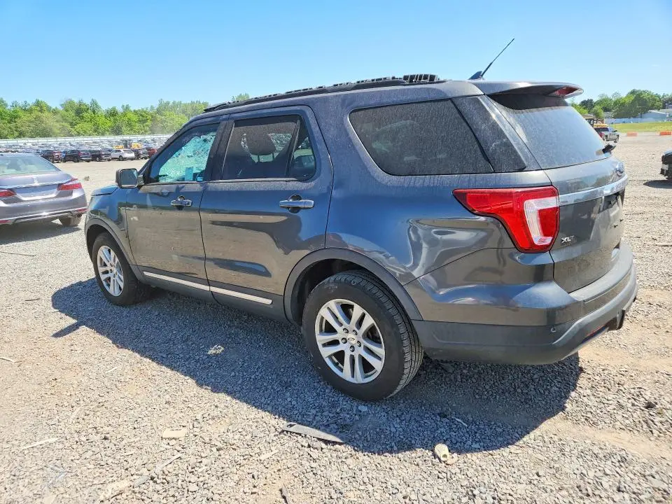 2019 FORD EXPLORER XLT  