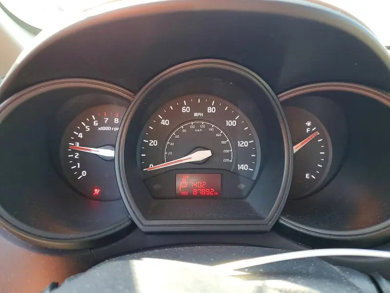 2013 KIA RIO LX  