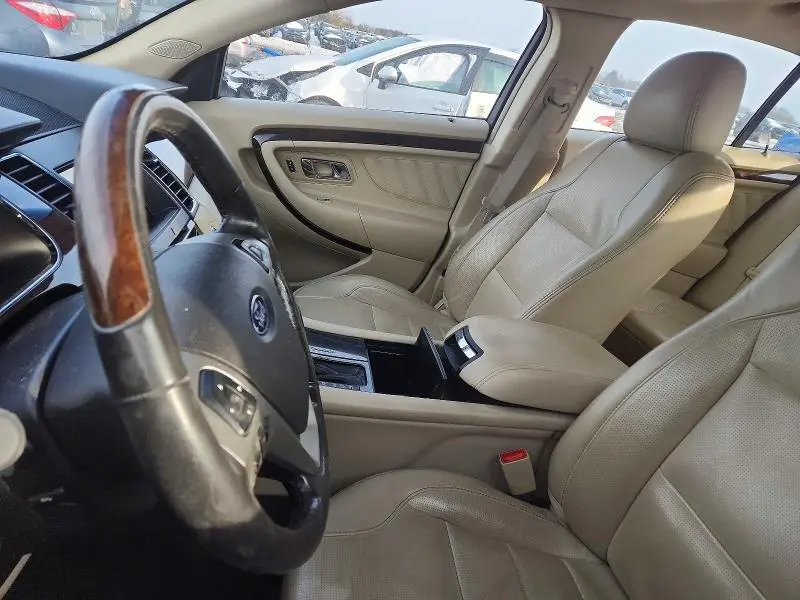 2013 FORD TAURUS LIMITED  