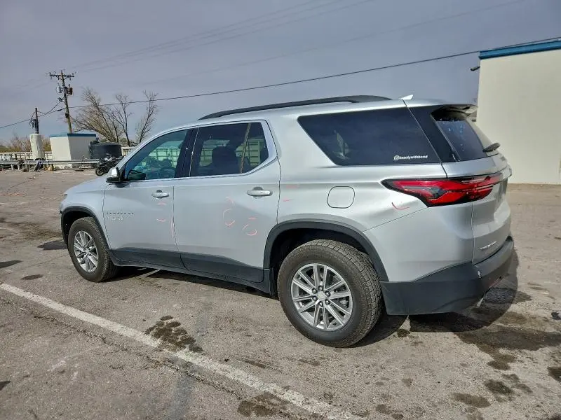 2022 CHEVROLET TRAVERSE LT  
