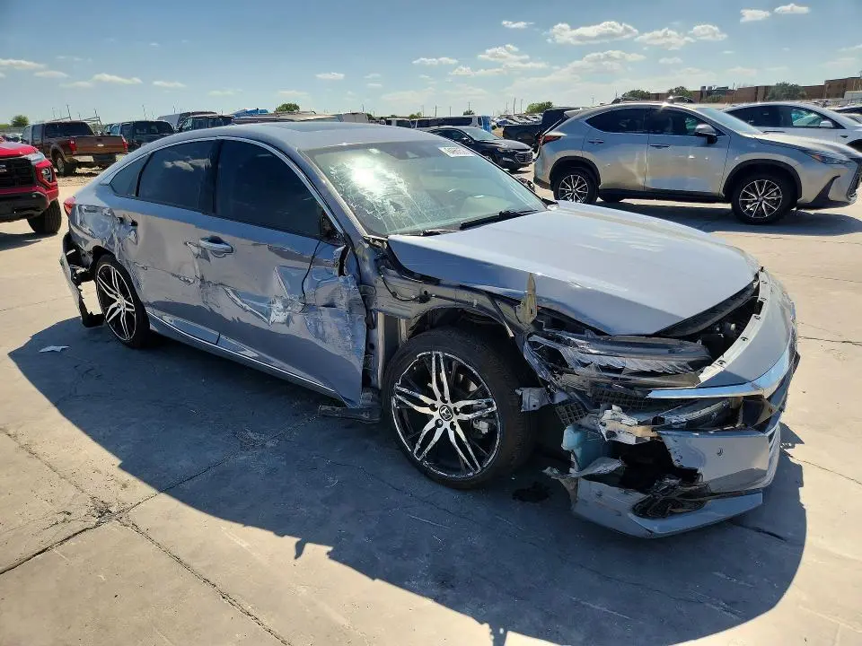 2021 HONDA ACCORD TOURING  