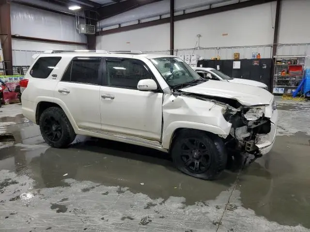 2011 TOYOTA 4RUNNER SR5  
