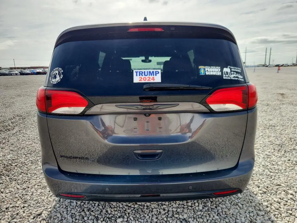 2018 CHRYSLER PACIFICA TOURING L PLUS  