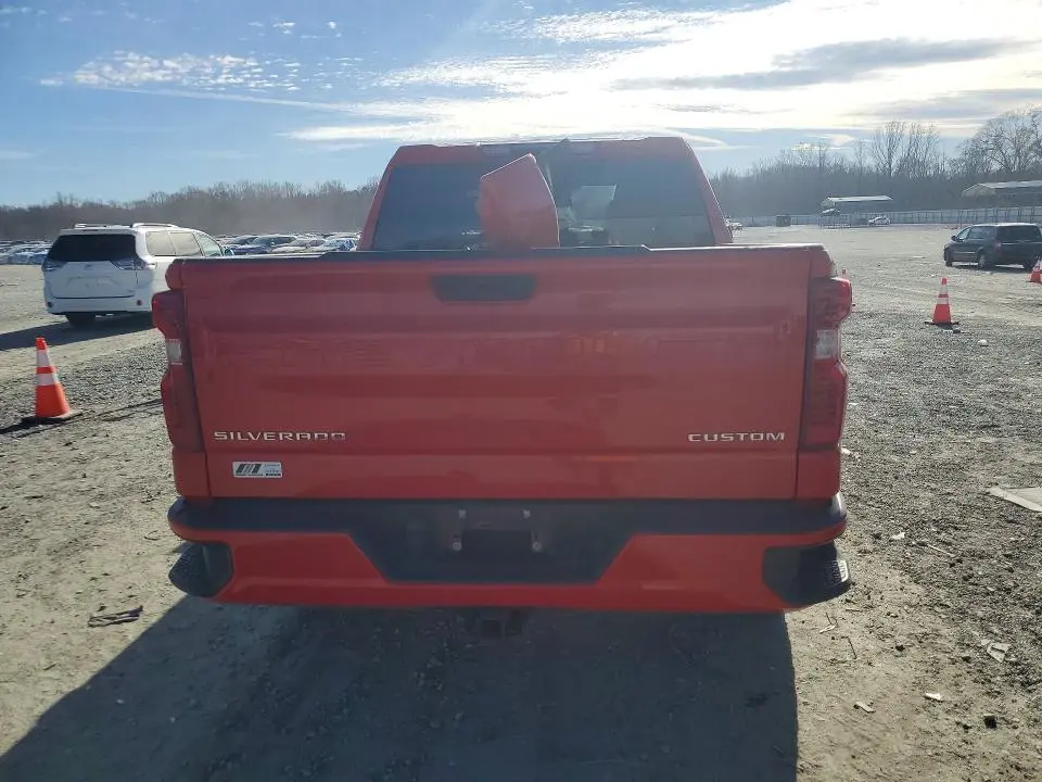 2022 CHEVROLET SILVERADO K1500 CUSTOM  