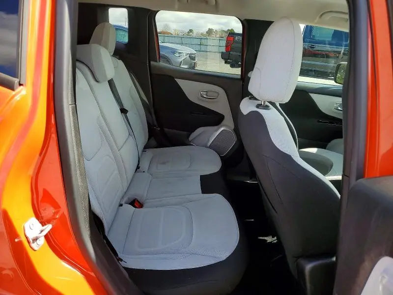 2018 JEEP RENEGADE LATITUDE  