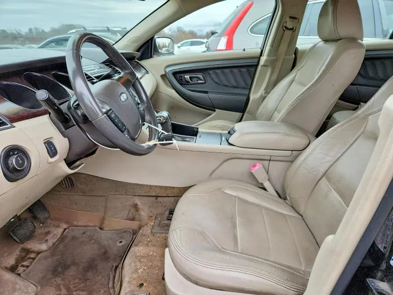 2011 FORD TAURUS SEL  