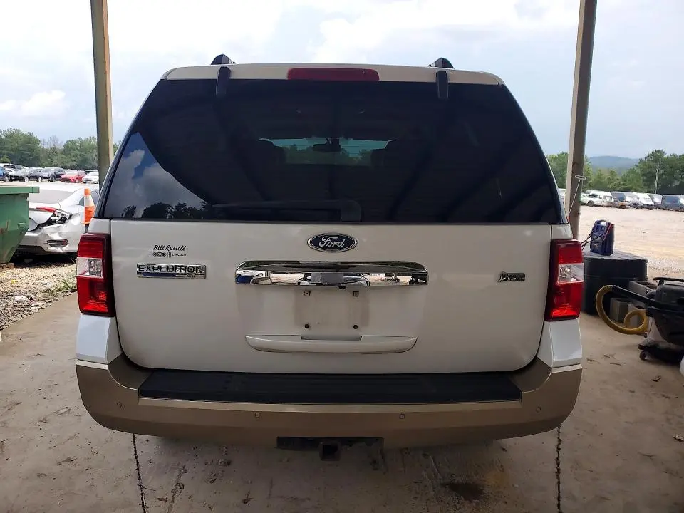 2011 FORD EXPEDITION XLT  
