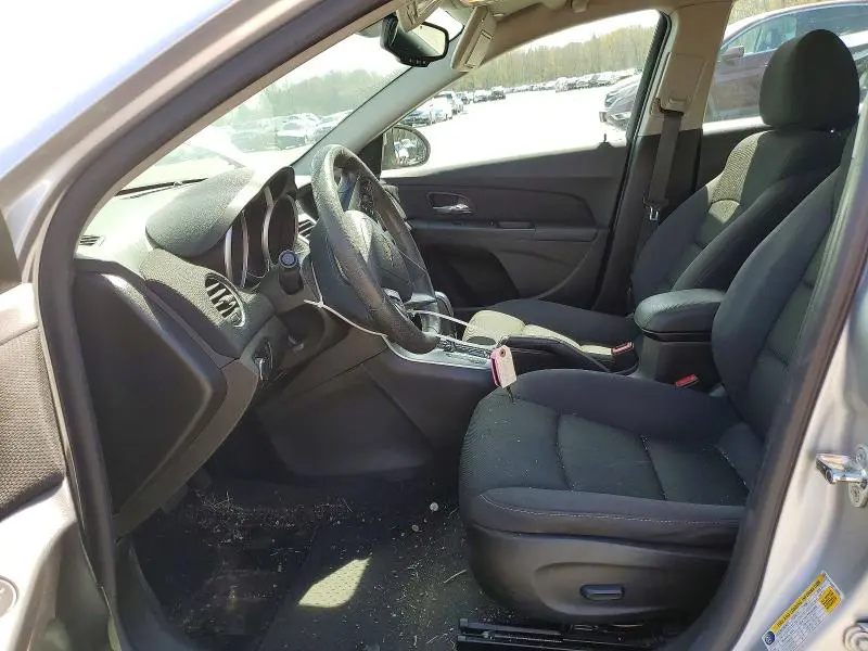 2015 CHEVROLET CRUZE LT  