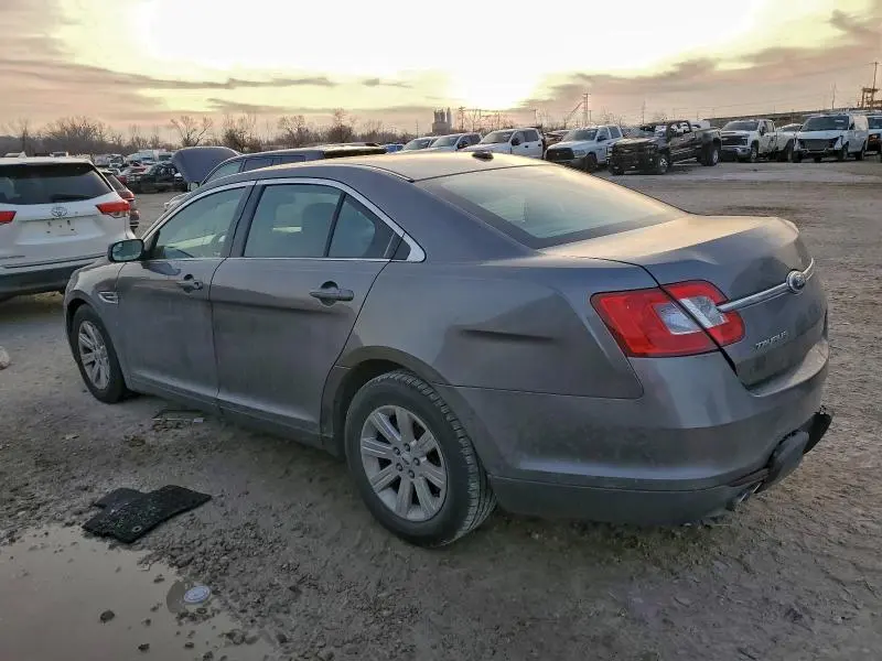 2012 FORD TAURUS SE  