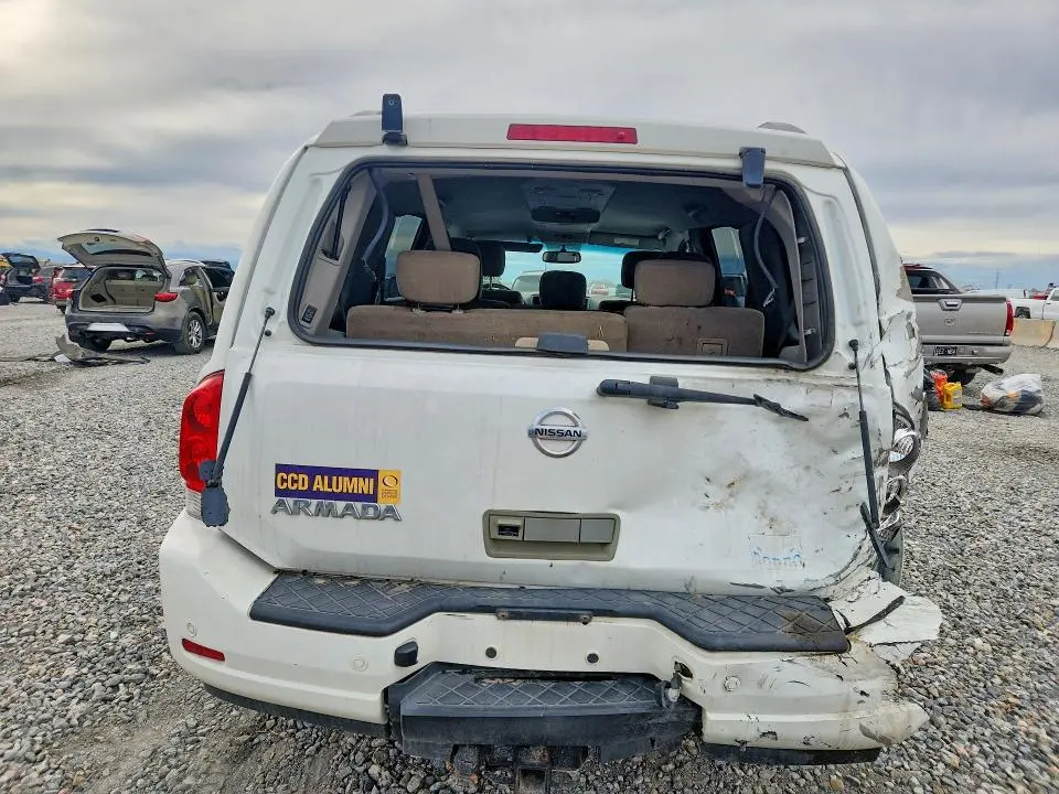 2014 NISSAN ARMADA SV  