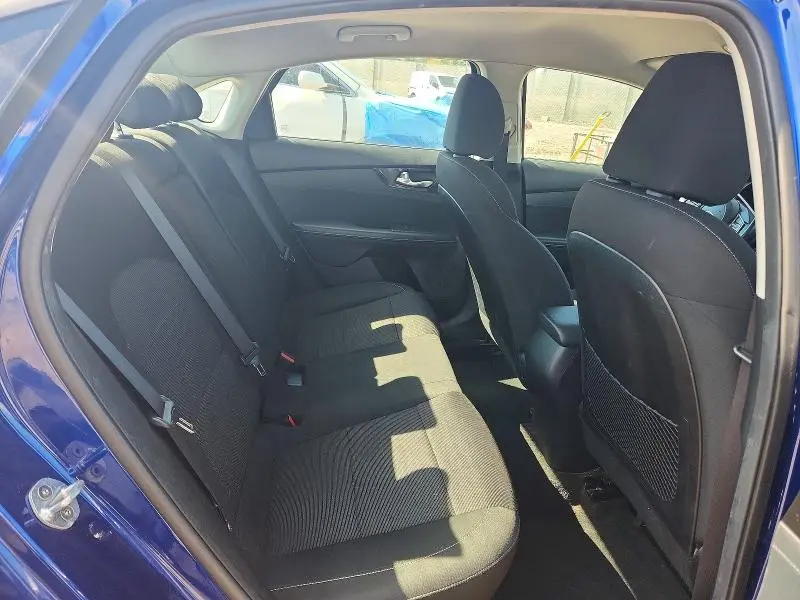 2019 KIA FORTE S  