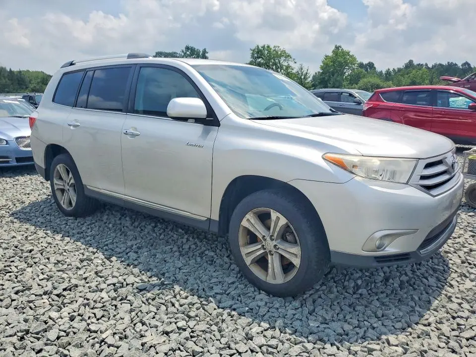2012 TOYOTA HIGHLANDER LIMITED  