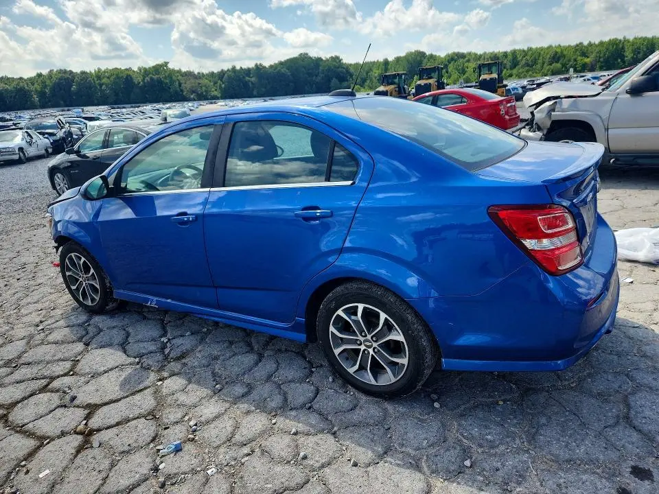 2017 CHEVROLET SONIC LT  