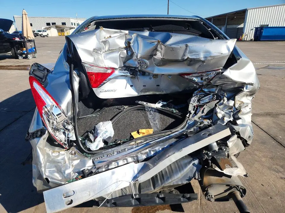 2017 TOYOTA CAMRY LE  