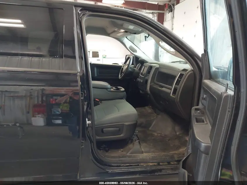 2019 RAM 1500 CLASSIC TRADESMAN  4X4 5'7 BOX