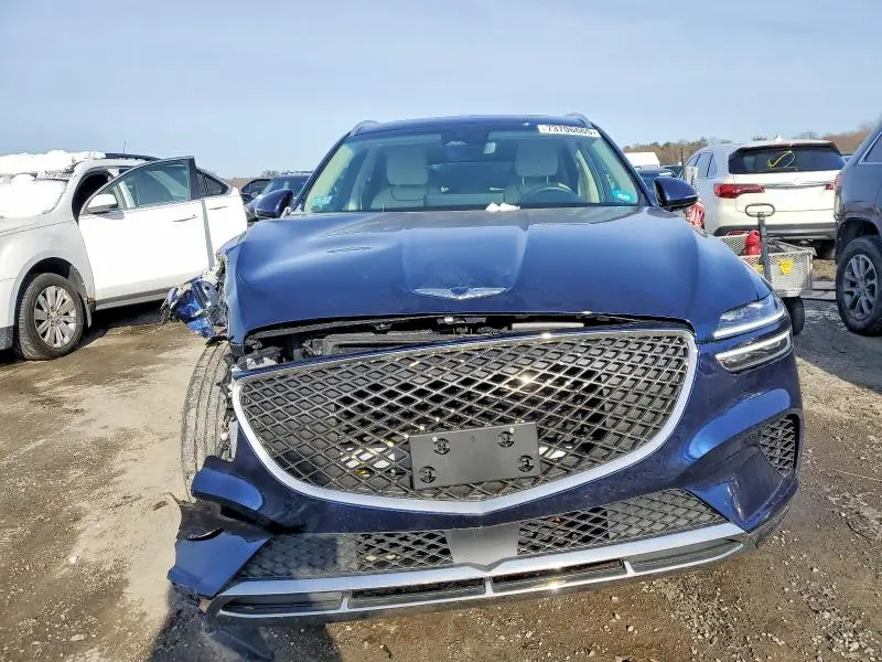 2025 GENESIS GV70 BASE  
