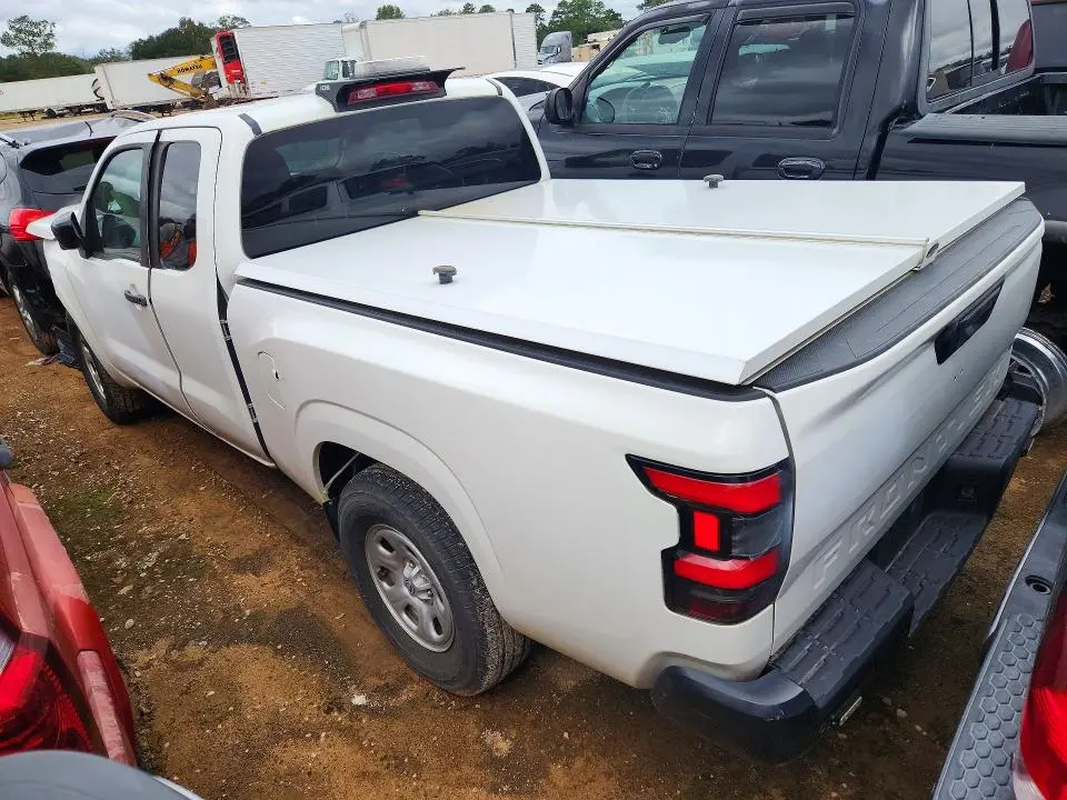 2024 NISSAN FRONTIER S  