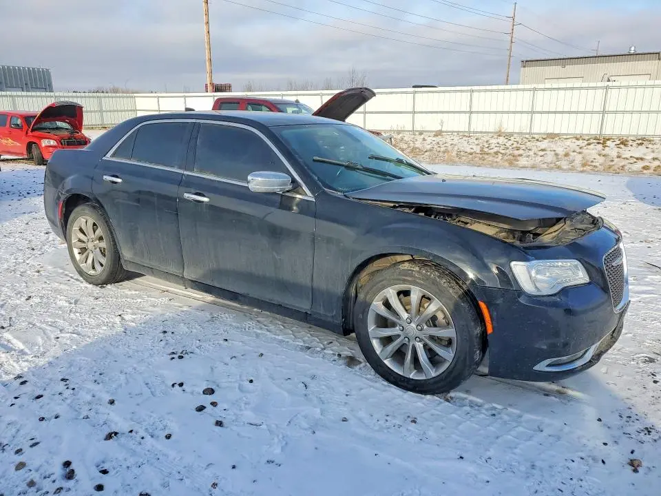 2018 CHRYSLER 300 LIMITED  