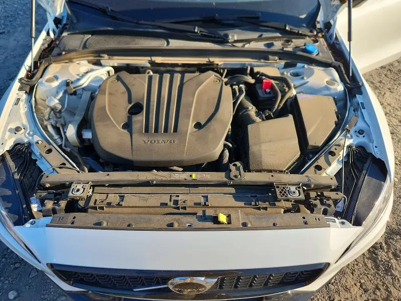 2023 VOLVO S60 CORE  