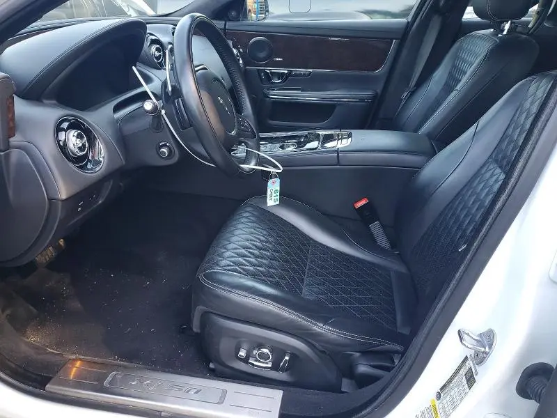 2019 JAGUAR XJL PORTFOLIO  