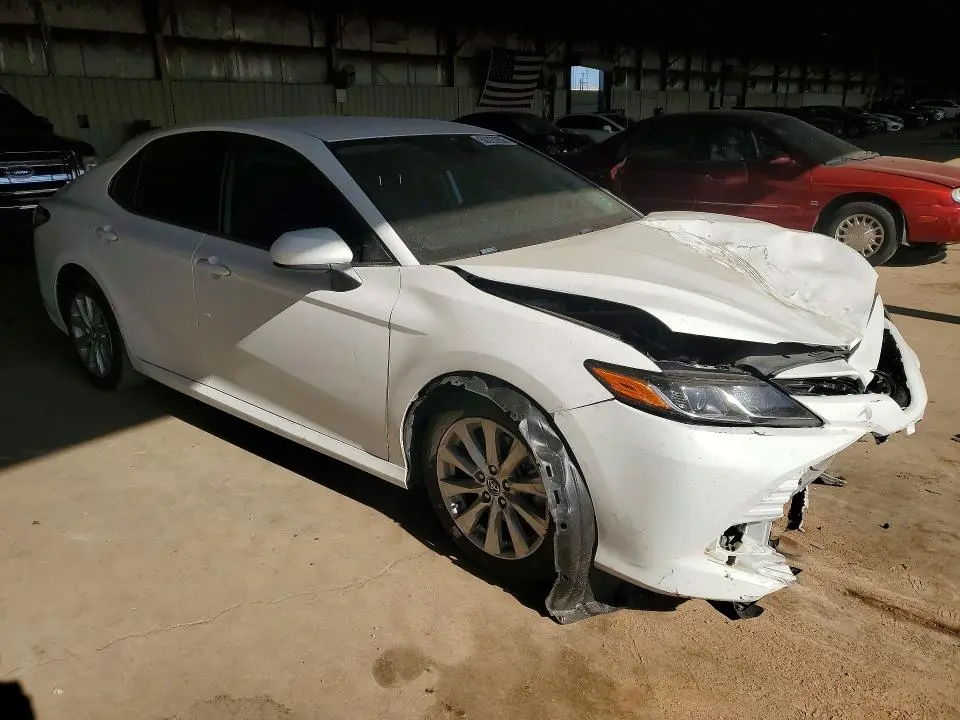 2019 TOYOTA CAMRY LE  