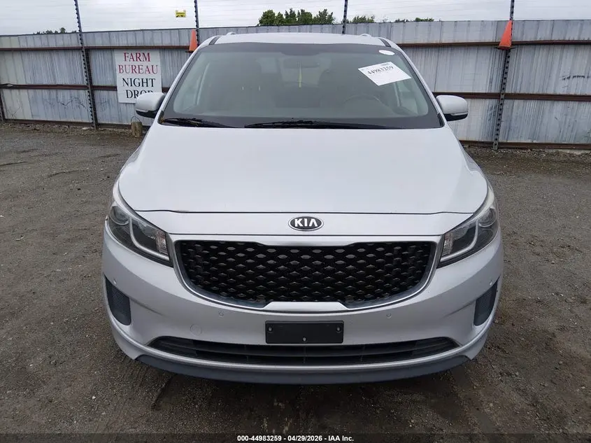 2018 KIA SEDONA LX
