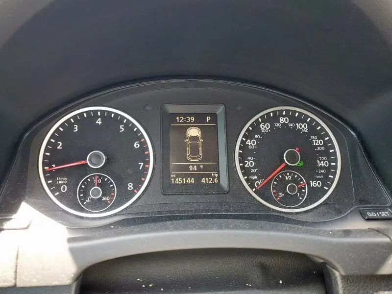 2015 VOLKSWAGEN TIGUAN S  