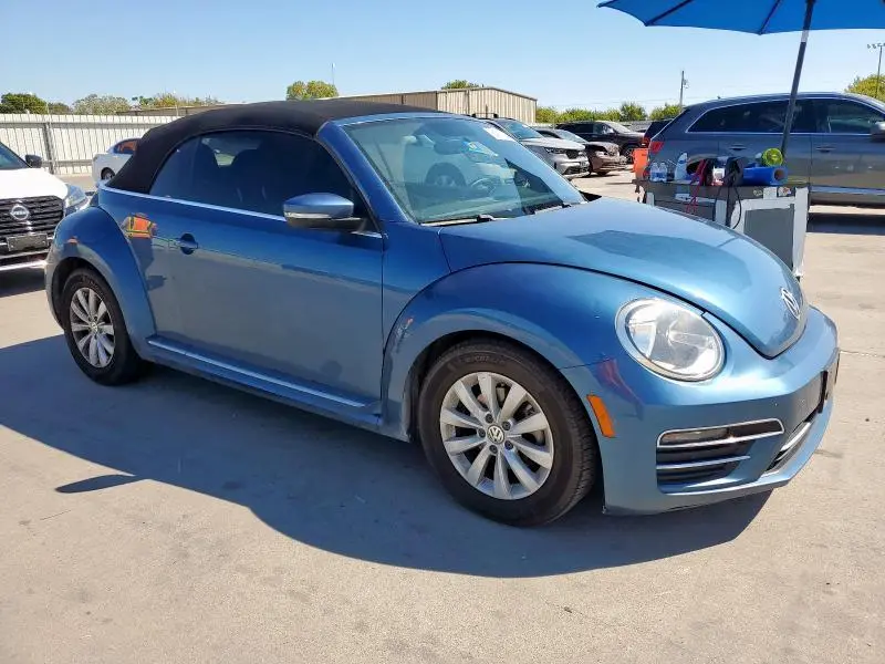 2018 VOLKSWAGEN BEETLE S  