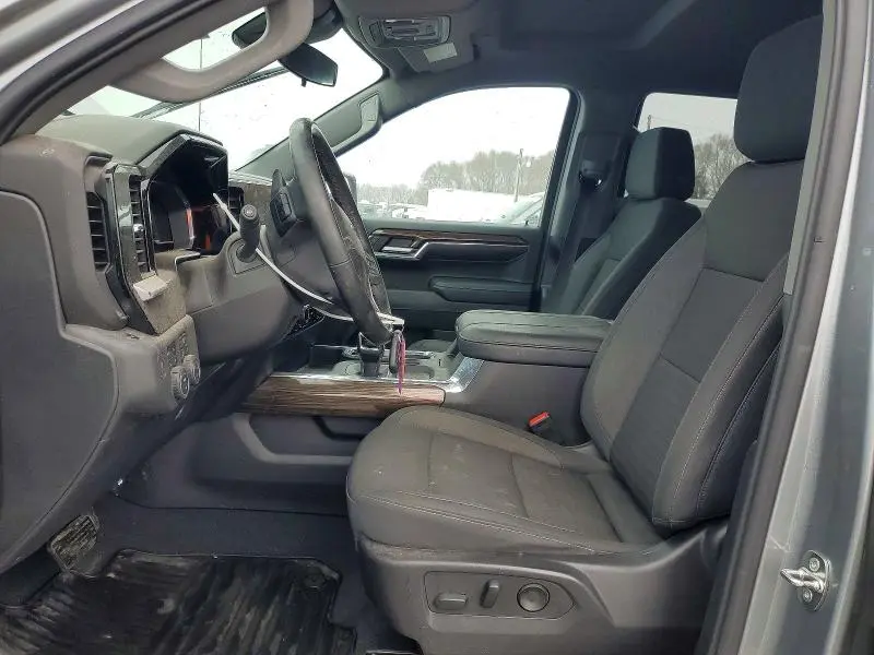 2024 CHEVROLET SILVERADO K1500 RST  