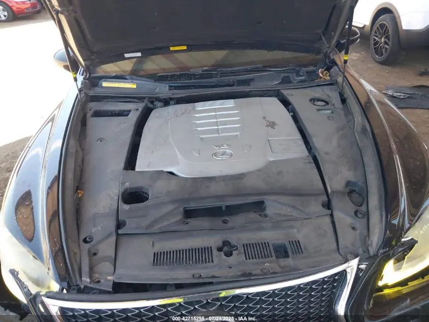 2013 LEXUS LS 460  