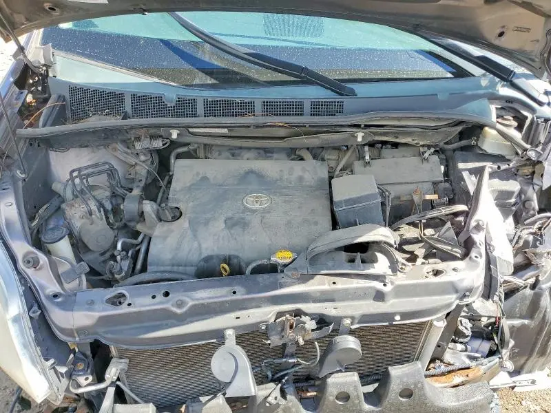 2013 TOYOTA SIENNA LIMITED 7-PASSENGER  
