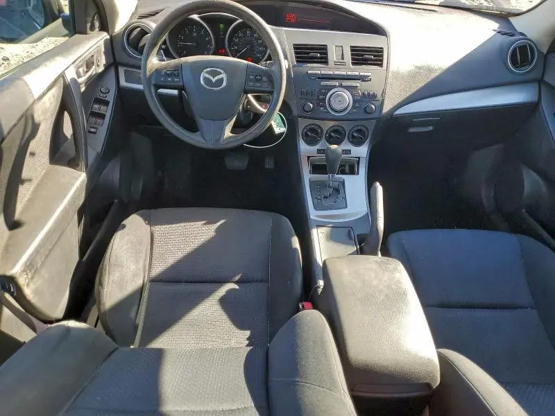 2010 MAZDA 3 I  