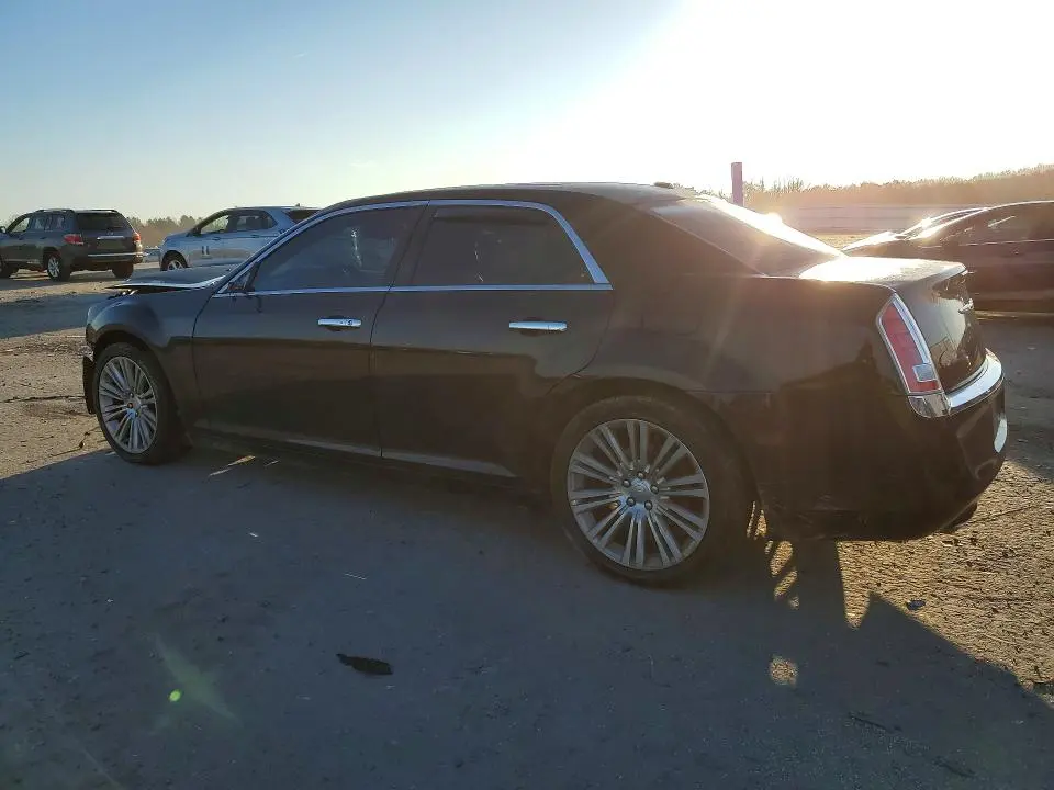 2014 CHRYSLER 300C   