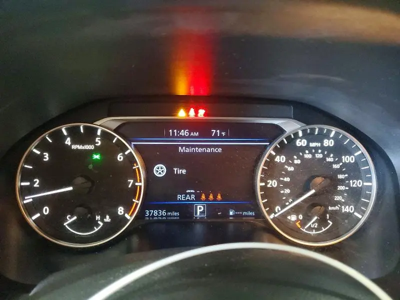 2025 NISSAN ALTIMA SR  