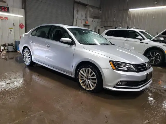 2015 VOLKSWAGEN JETTA SE  