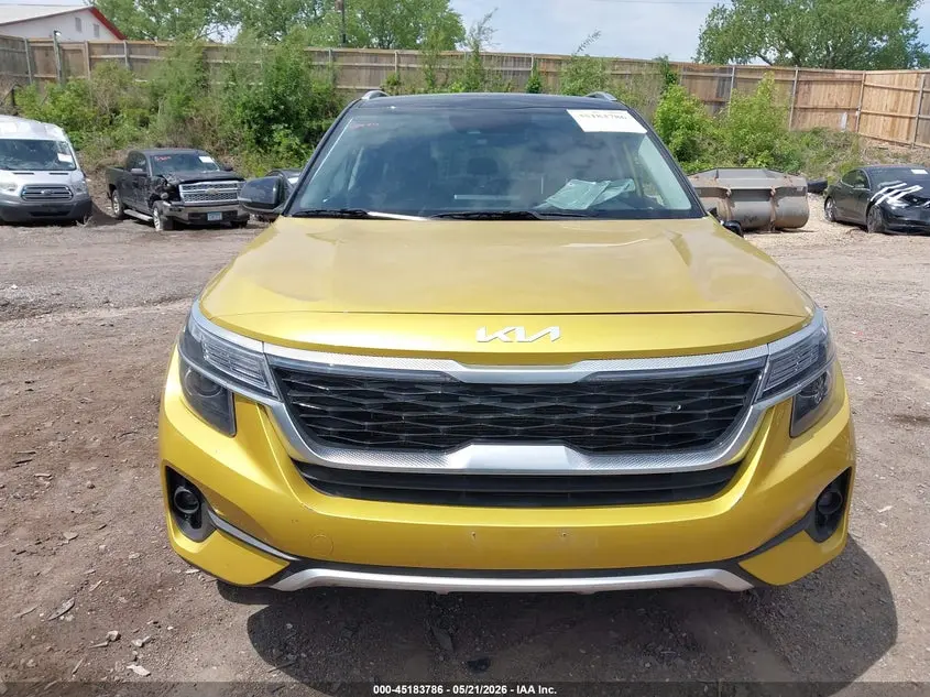 2023 KIA SELTOS S