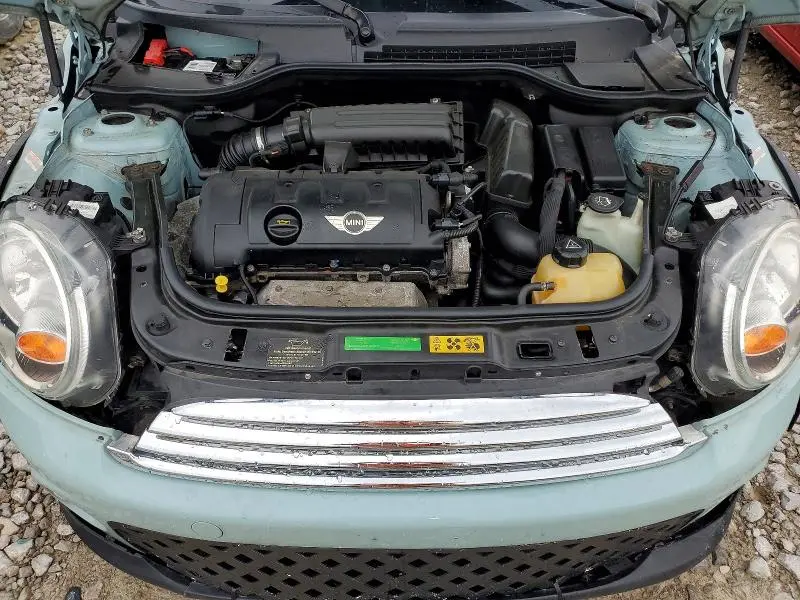 2013 MINI COOPER   
