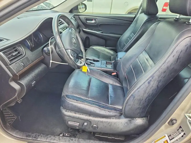 2017 TOYOTA CAMRY XLE  