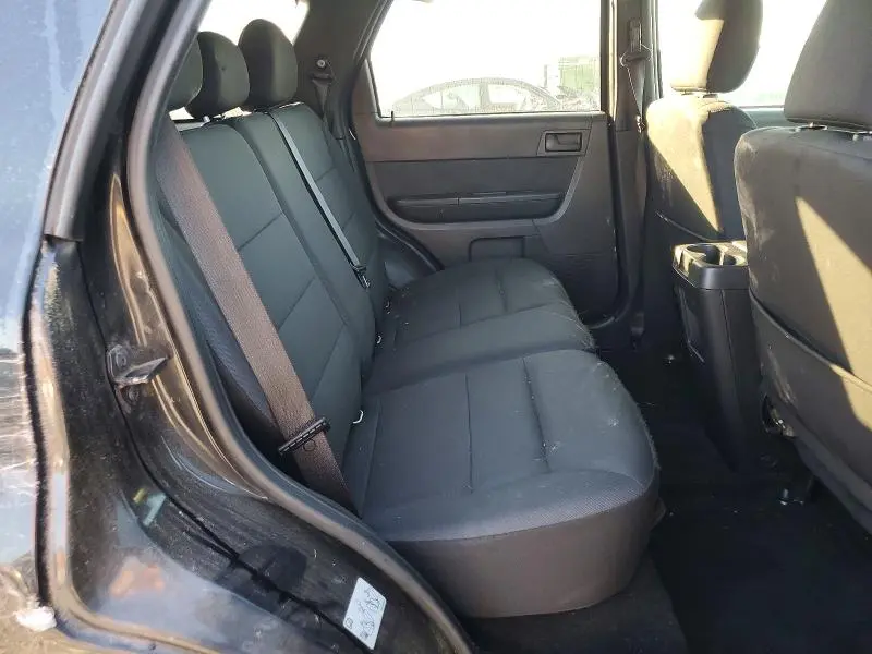 2012 FORD ESCAPE XLT  