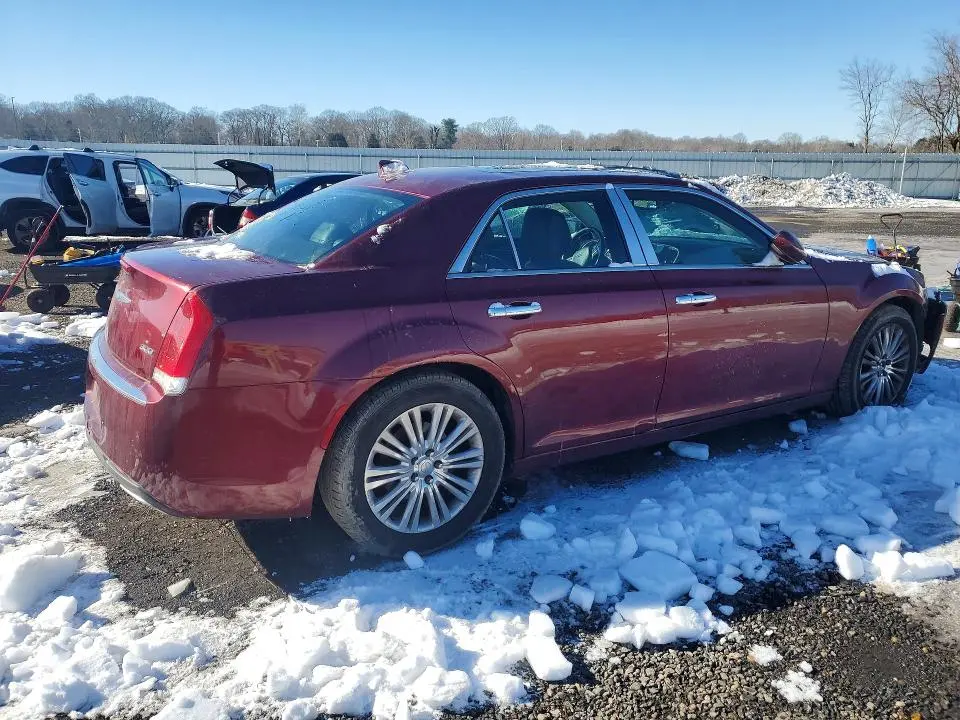 2015 CHRYSLER 300 LIMITED  