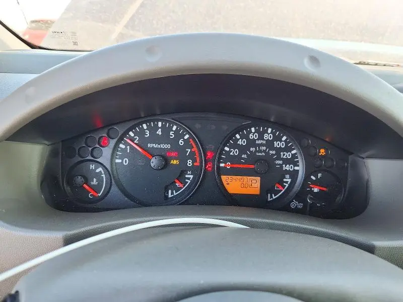 2016 NISSAN FRONTIER SV  