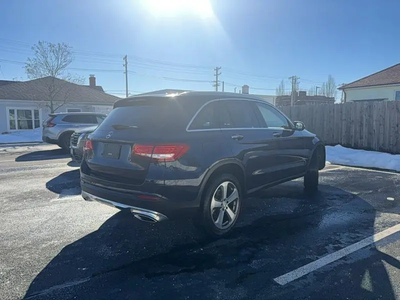 2016 MERCEDES-BENZ GLC 300  