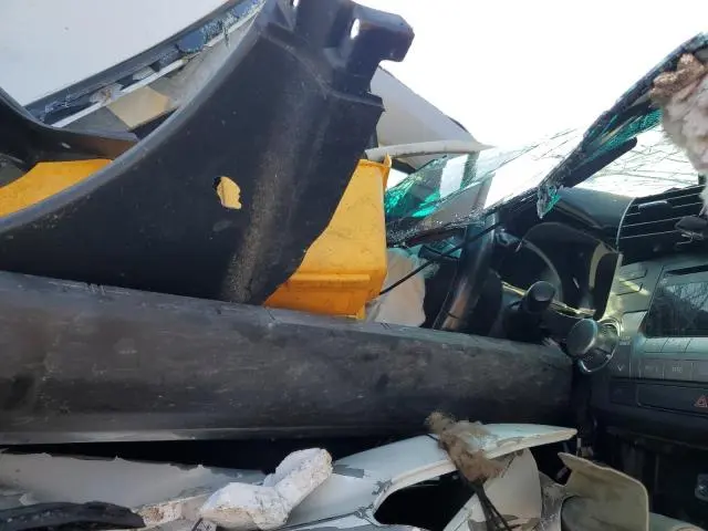 2011 TOYOTA HIGHLANDER BASE  