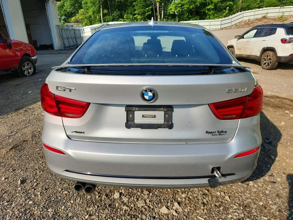 2018 BMW 330 XIGT  