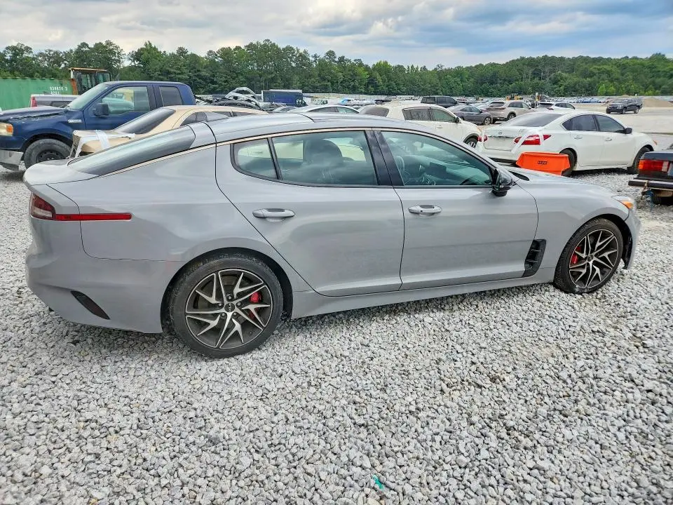 2023 KIA STINGER GT LINE  